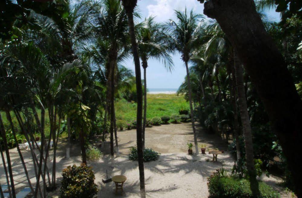 Hotel Laguna Del Cocodrilo Tamarindo Exterior foto